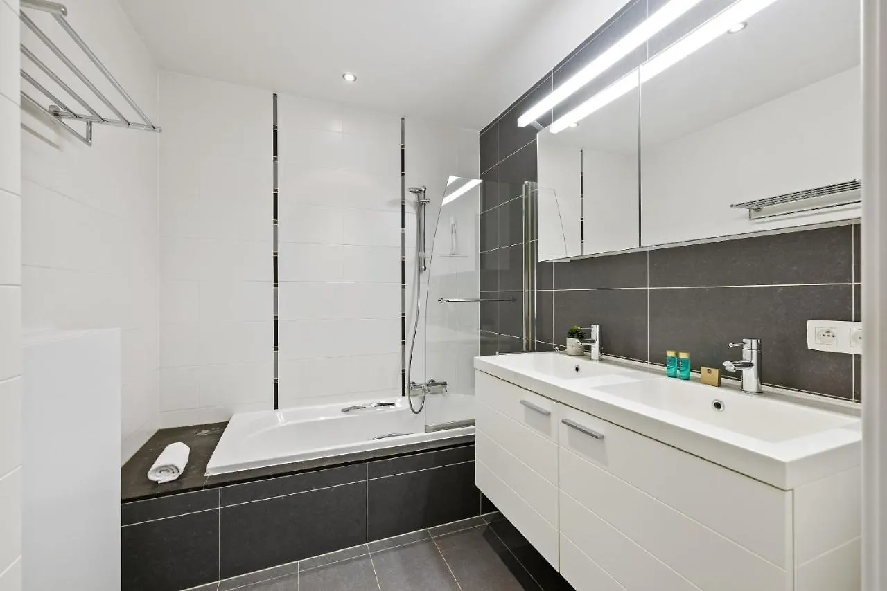 Modern Apartment Located At The Center Of Ostend 0*,