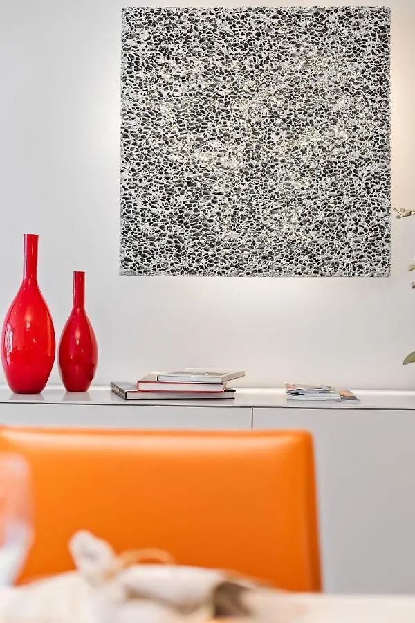 Modern Apartment Located At The Center Of Oostende Belgien